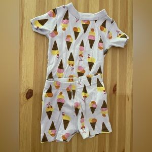 Hanna Andersson shortie pajamas 2T ice cream print